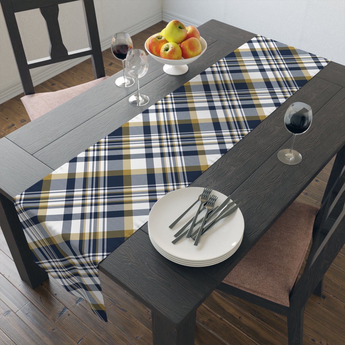 Table Runner | Notre Dame, Indiana | Tartan