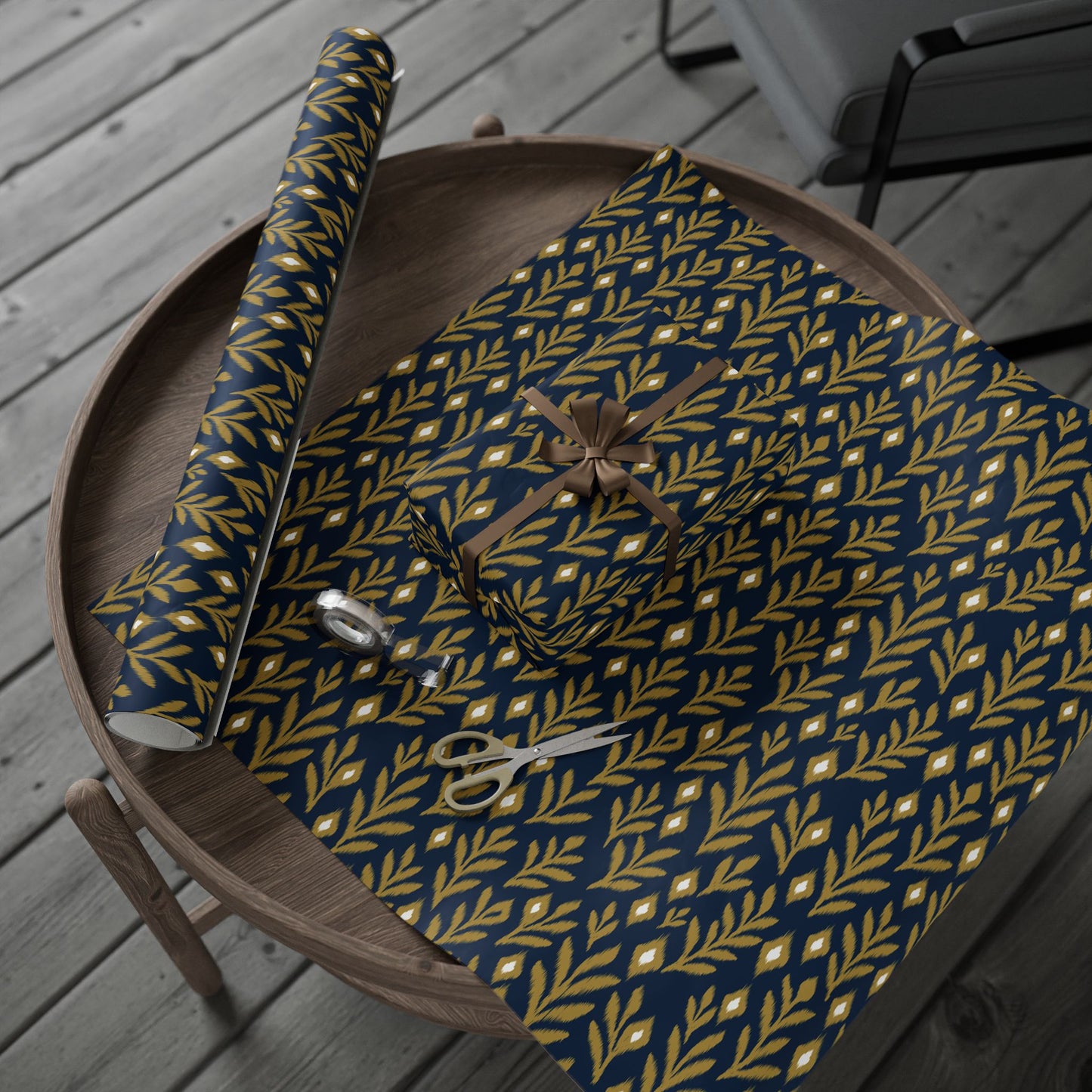 Gift Wrap | Notre Dame, Indiana | Laurel