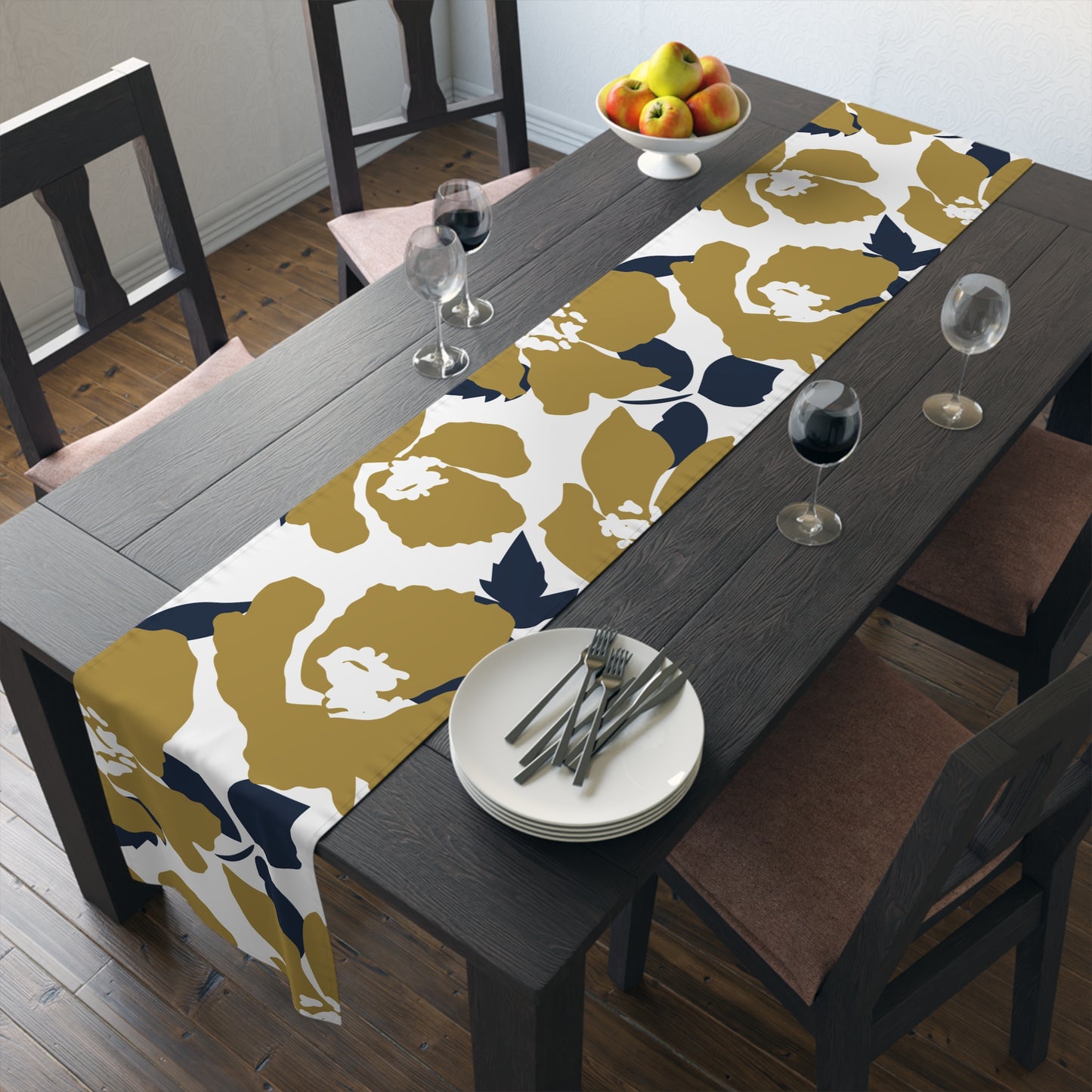 Table Runner | Notre Dame, Indiana | Poppy