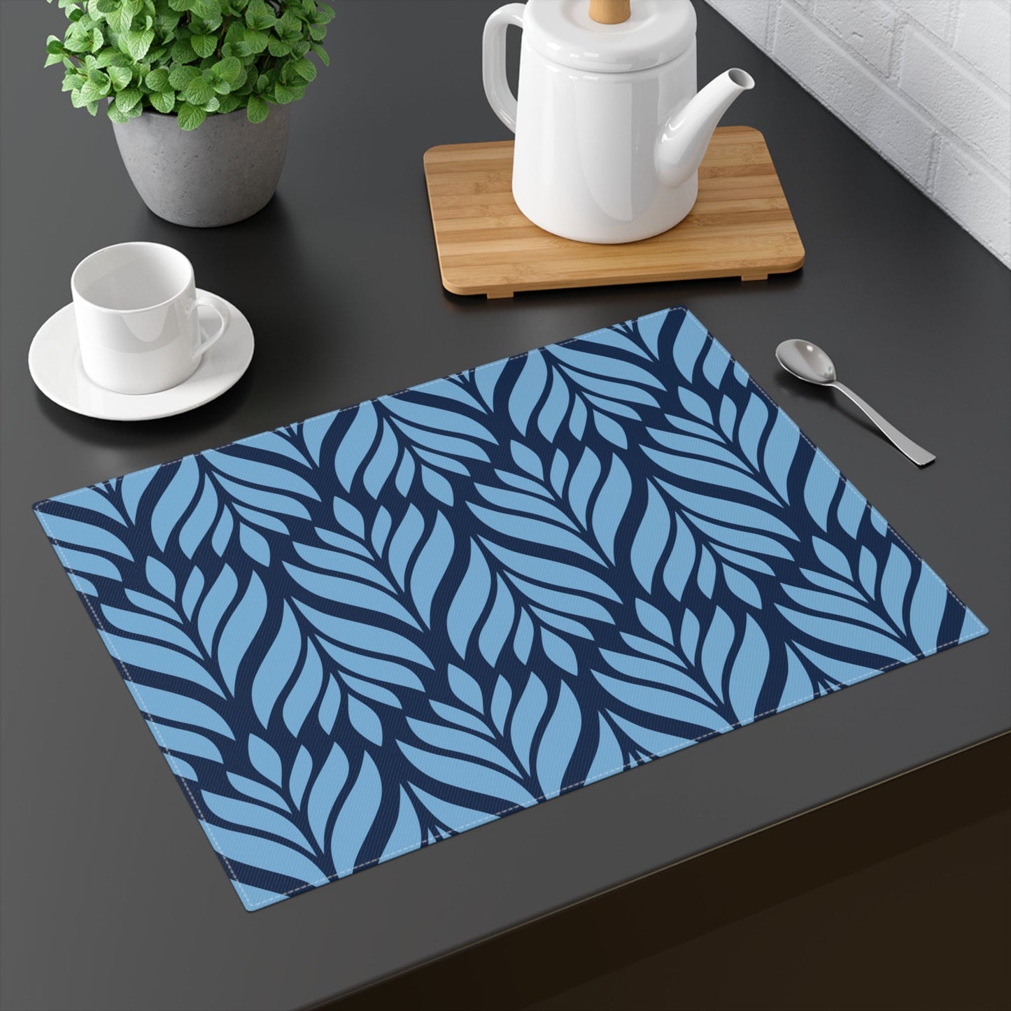 Placemat | Light Blue & White | Palm