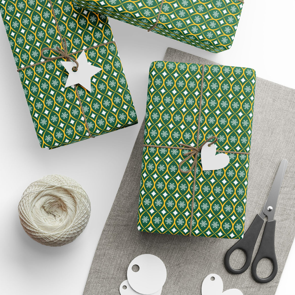 Gift Wrap | Fargo, North Dakota | Snow