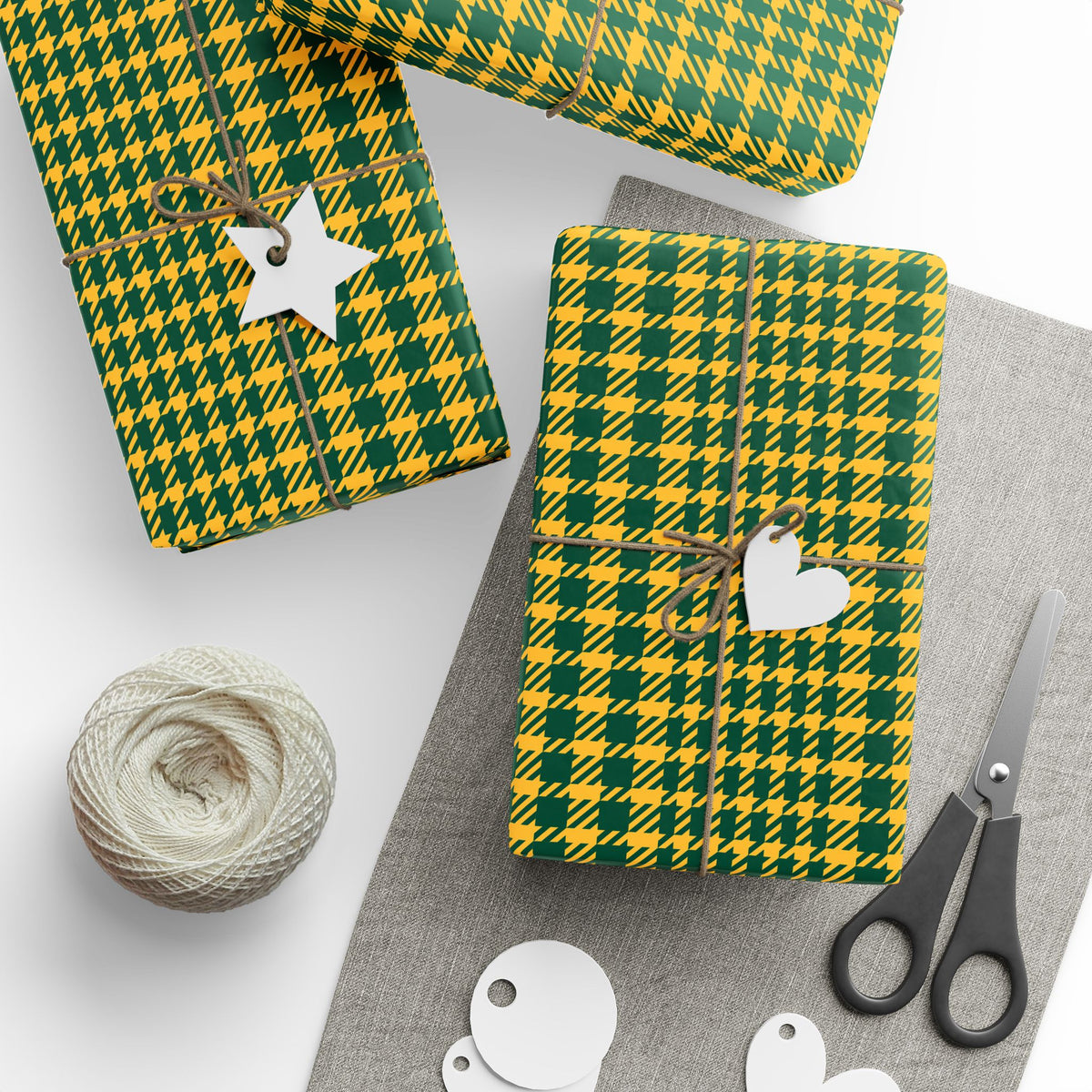 Gift Wrap | Fairfax, Virginia | Tweed