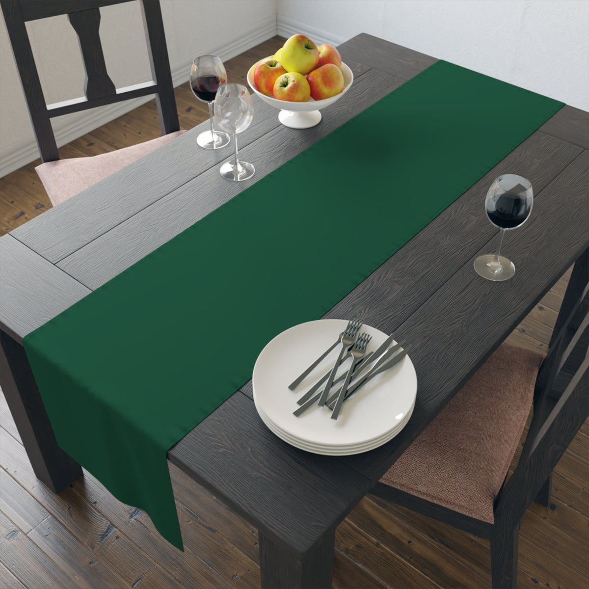 Table Runner | Fairfax, Virginia | Dark