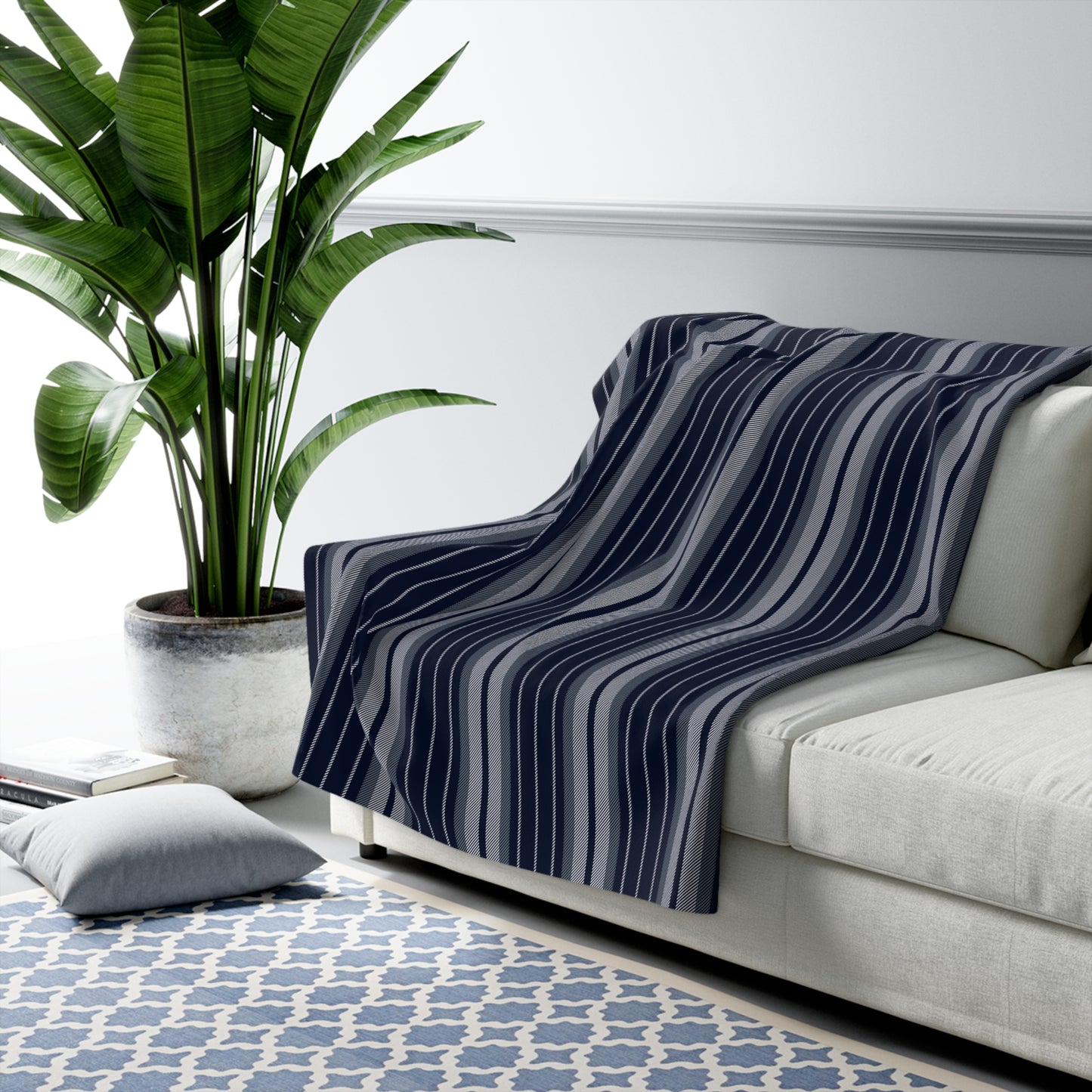 Sherpa Blanket | Storrs, Connecticut | Stripe