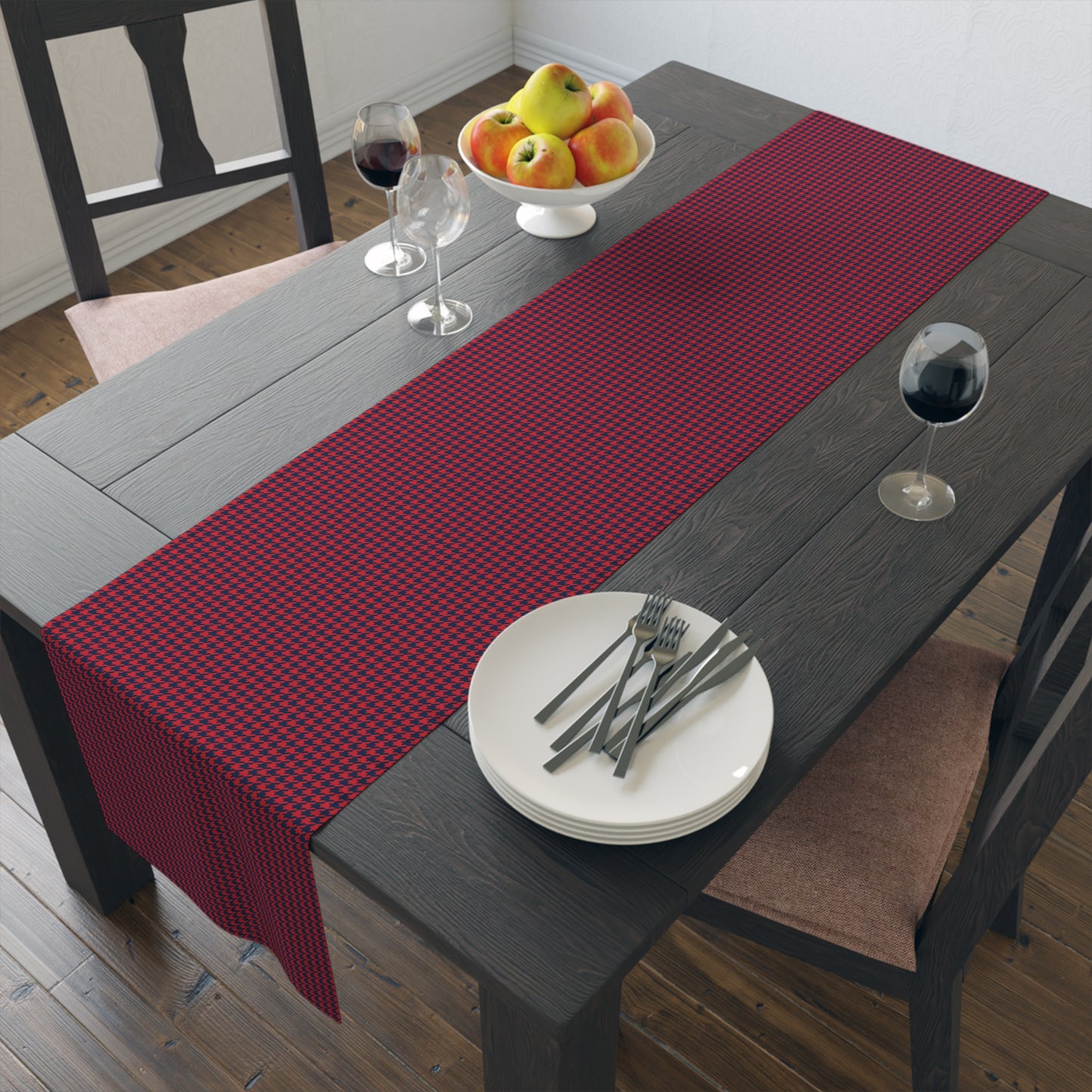 Table Runner | Oxford, Mississippi | Houndstooth
