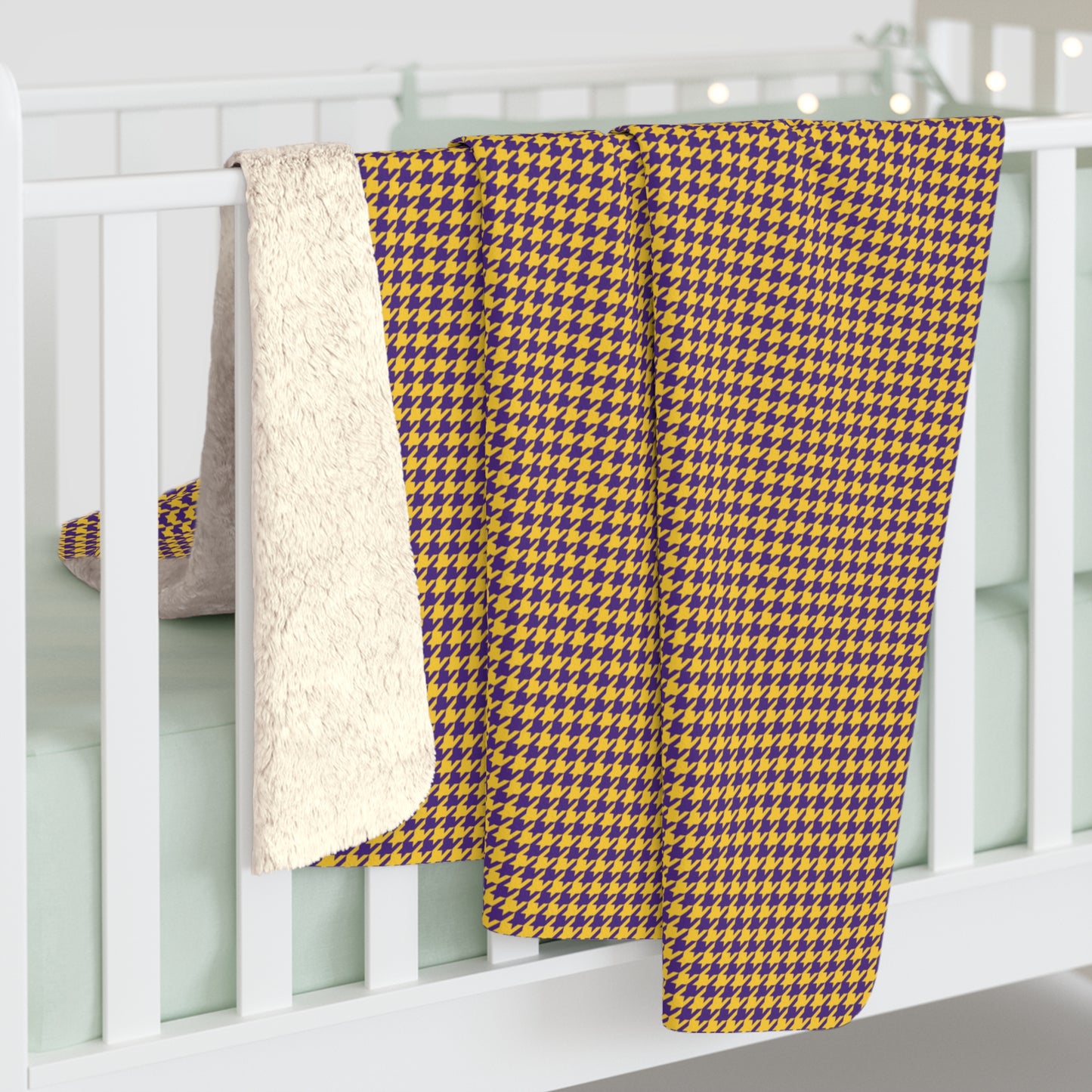 Sherpa Blanket | Baton Rouge, Louisiana | Houndstooth