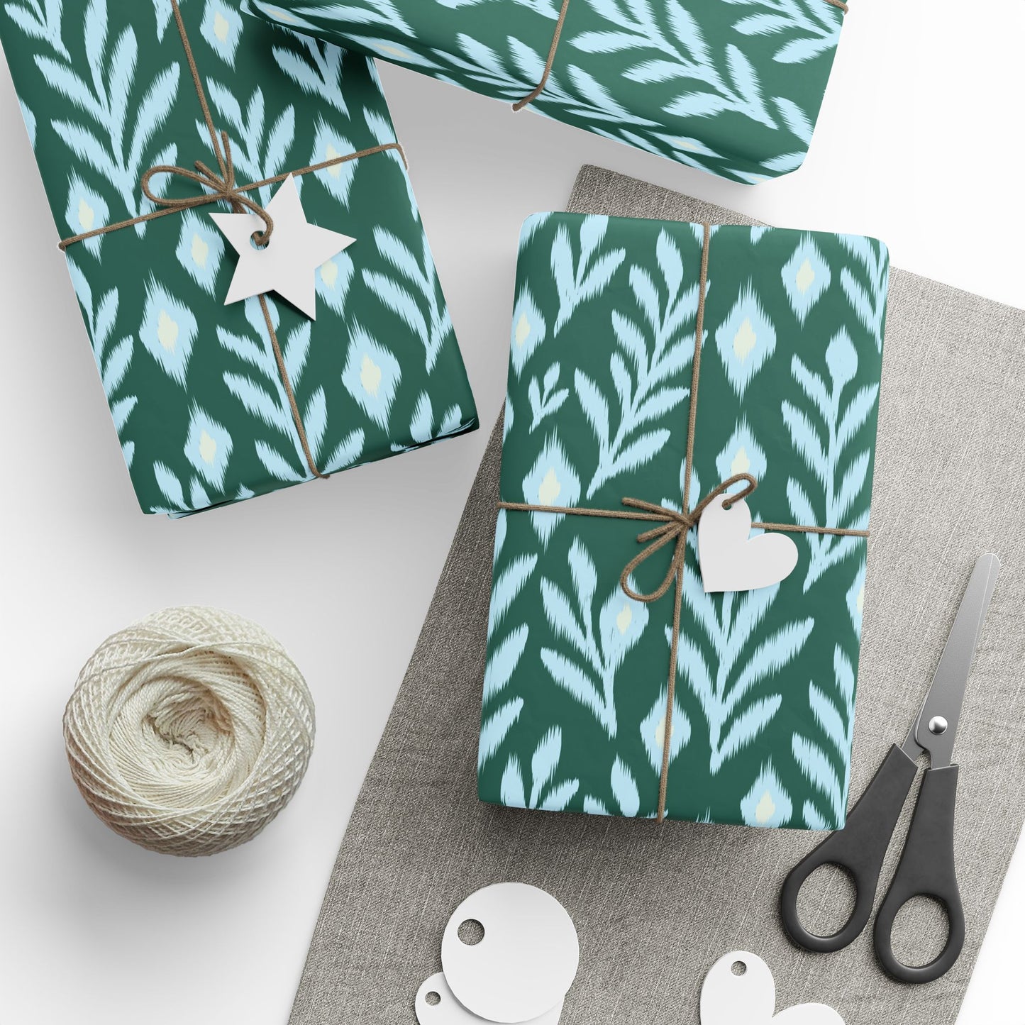 Gift Wrap | New Orleans, Louisiana | Laurel