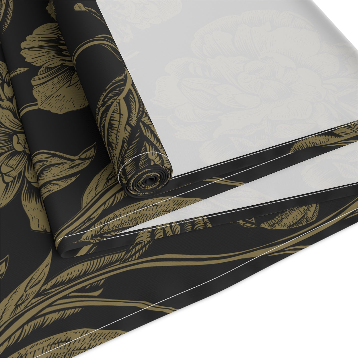 Table Runner | Winston Salem, North Carolina | Peony