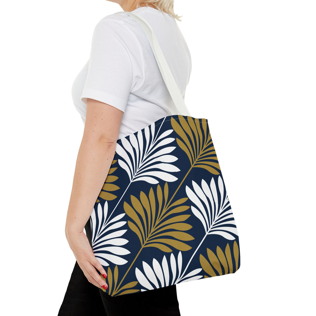 Totes | Notre Dame, Indiana | Deco