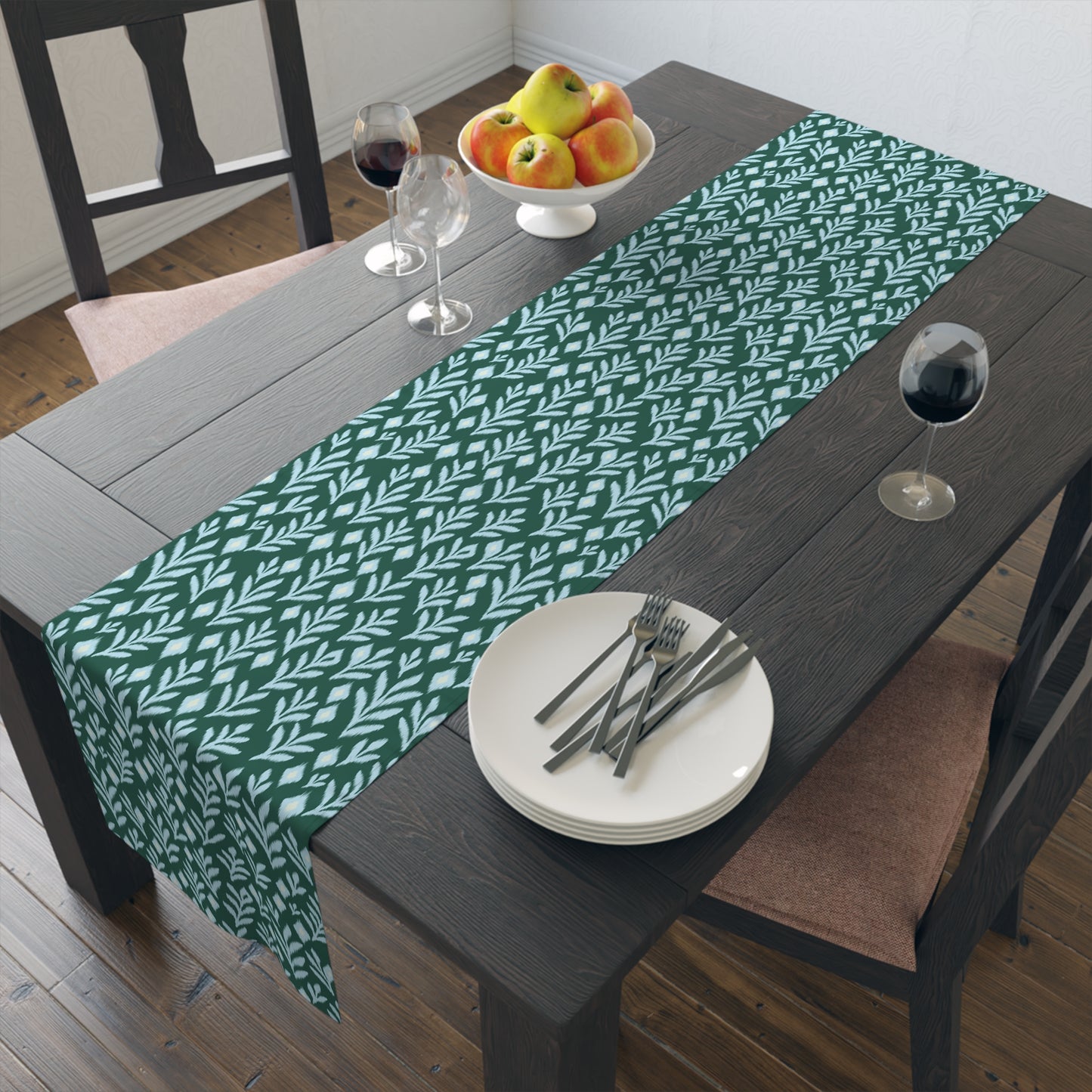 Table Runner | New Orleans, Louisiana | Laurel