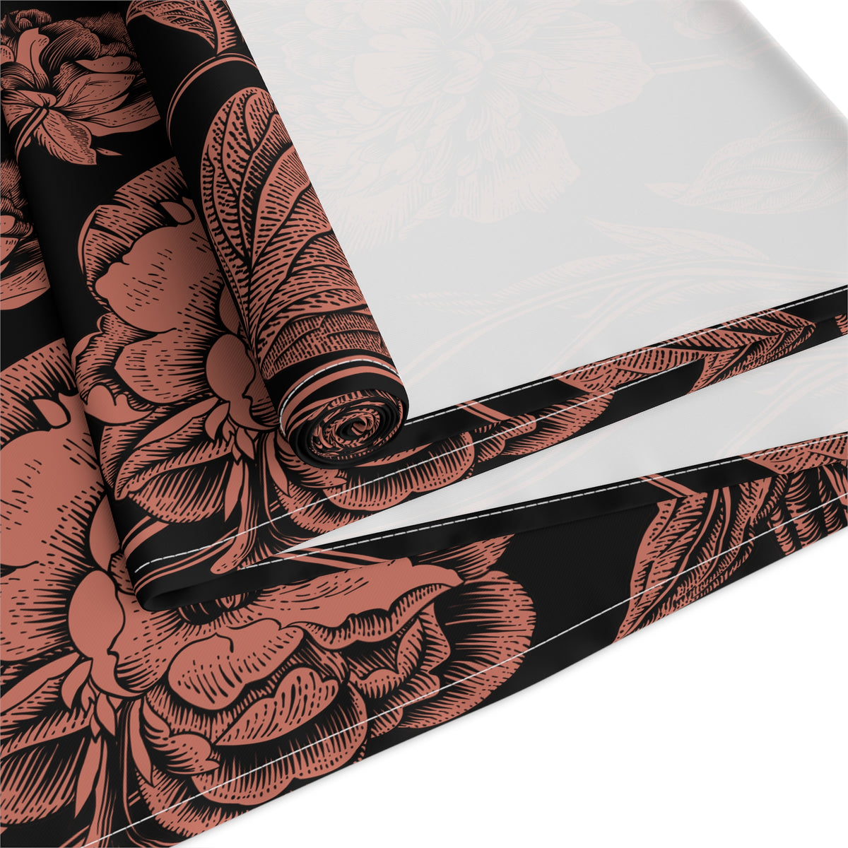 Table Runner | Lubbock, Texas | Peony