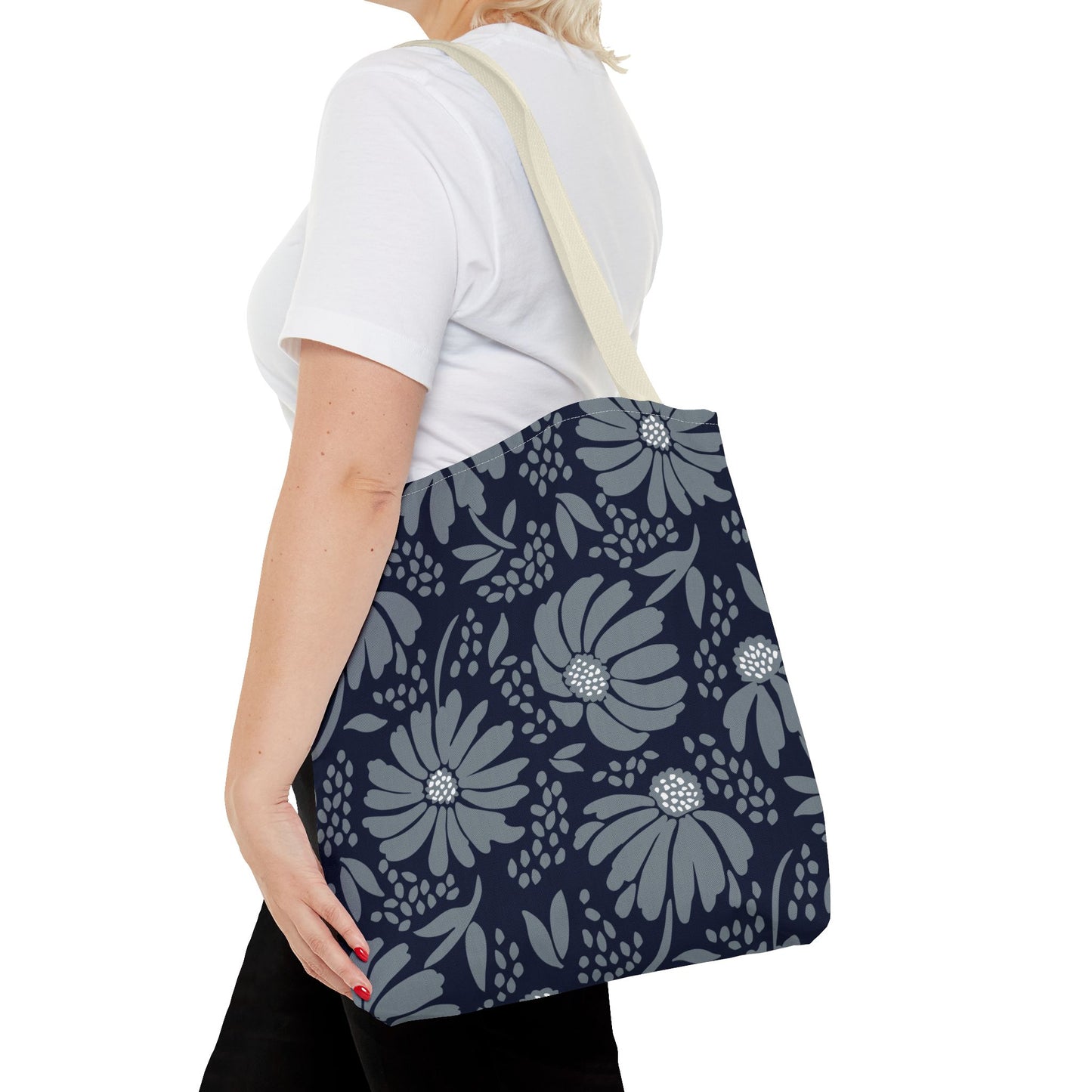 Totes | Storrs, Connecticut | Bellis
