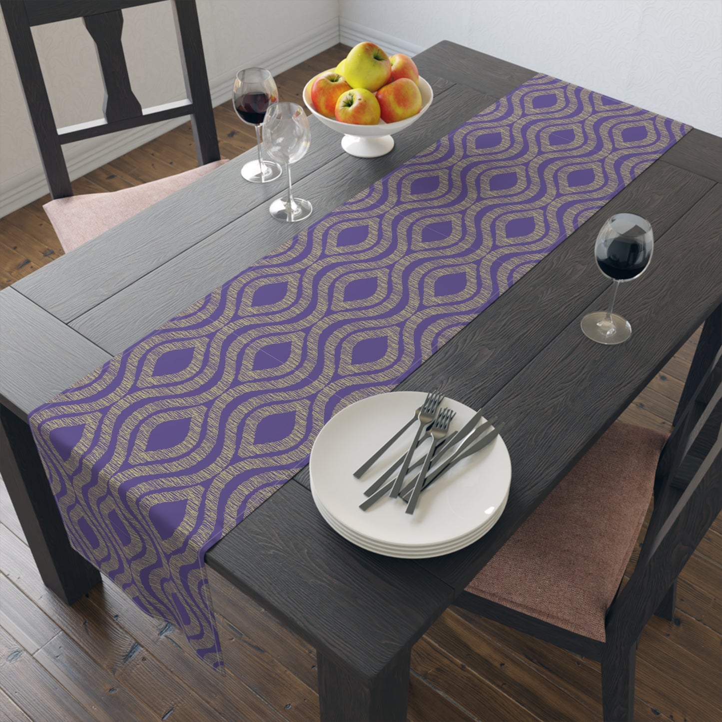 Table Runner | Harrisonburg, Virginia | Ogee