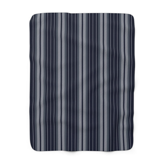 Sherpa Blanket | Storrs, Connecticut | Stripe