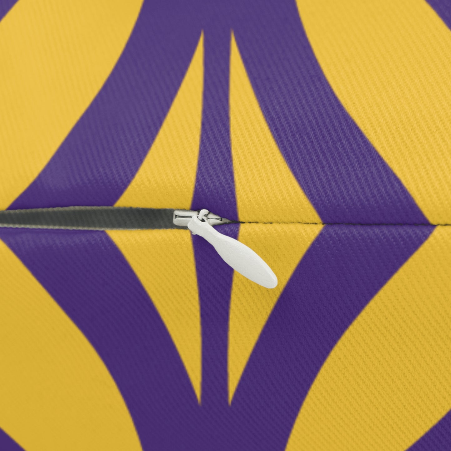 Pillow | Baton Rouge, Louisiana | Palm