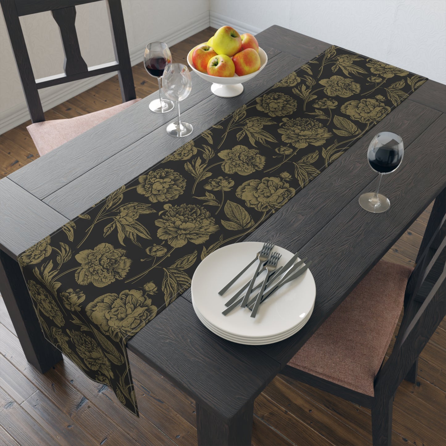 Table Runner | Winston Salem, North Carolina | Peony
