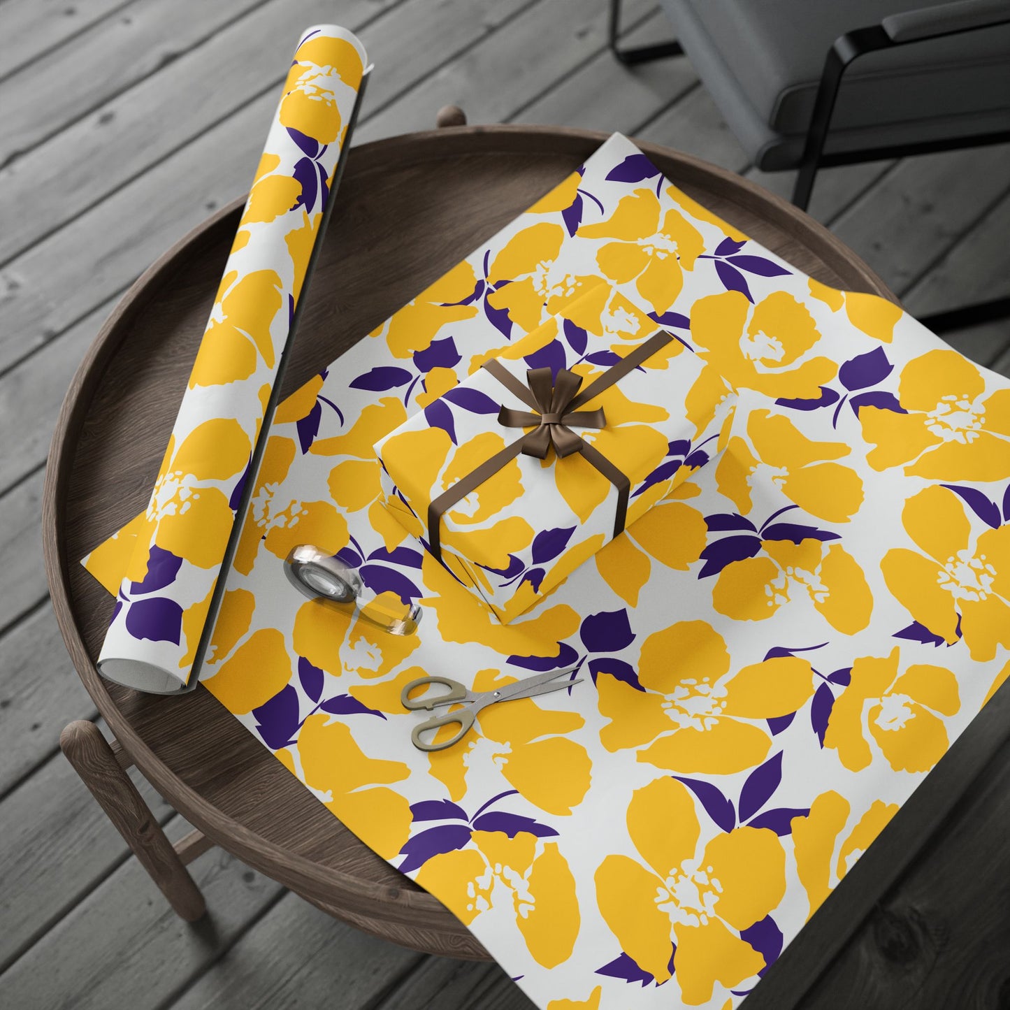 Gift Wrap | Baton Rouge, Louisiana | Poppy
