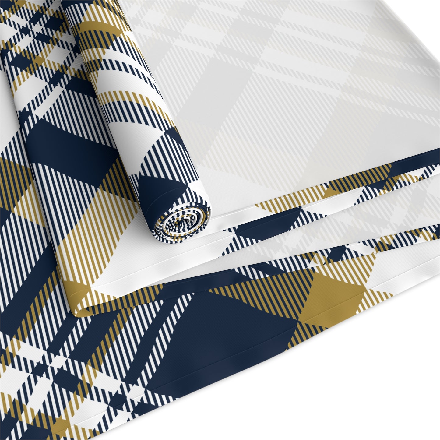 Table Runner | Notre Dame, Indiana | Tartan