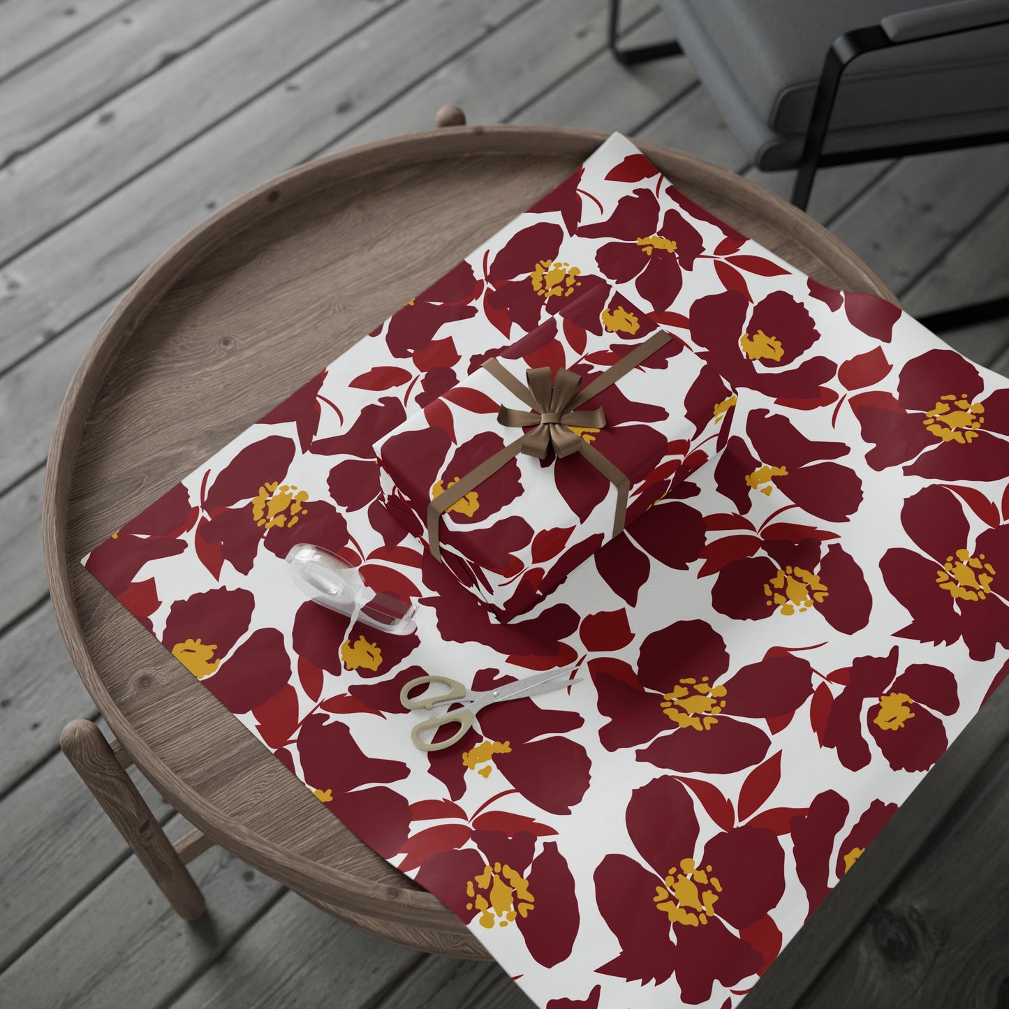 Gift Wrap | Los Angeles, California | Poppy