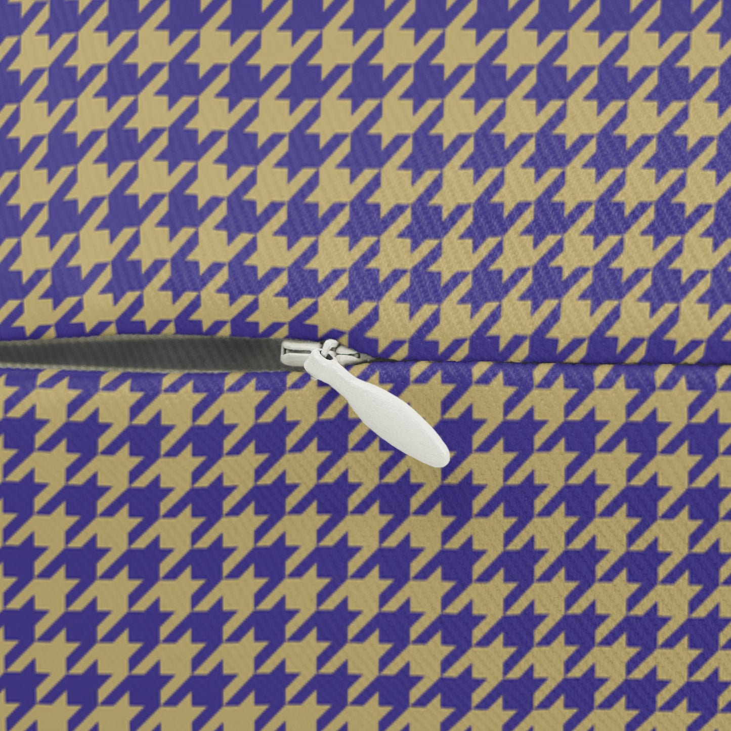 Pillow | Harrisonburg, Virginia | Houndstooth