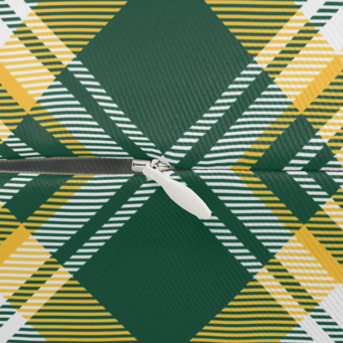 Pillow | Fairfax, Virginia | Tartan