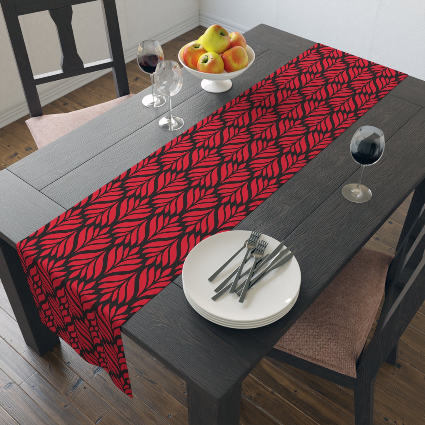 Table Runner | Raleigh, North Carolina | Palm