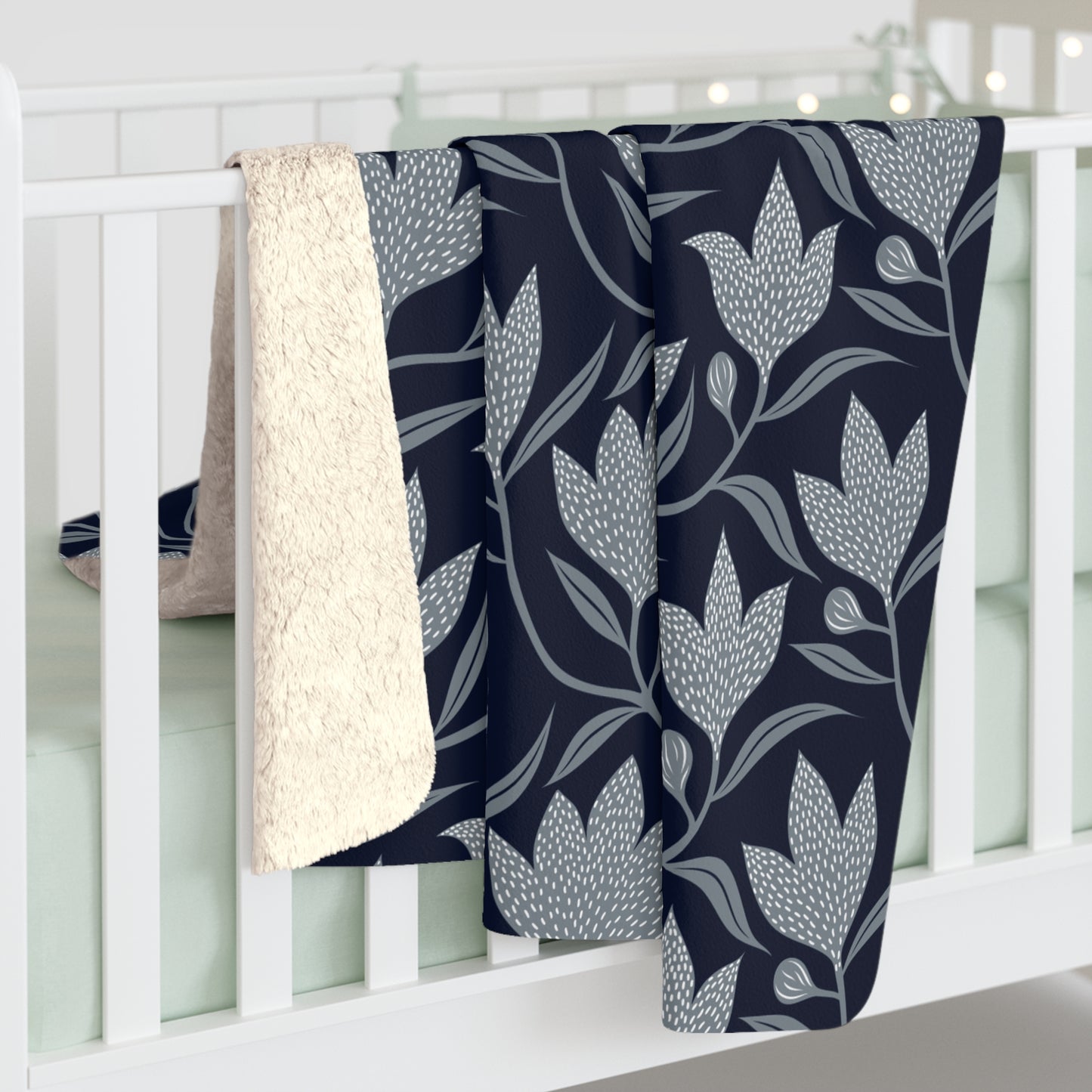 Sherpa Blanket | Storrs, Connecticut | Magnolia