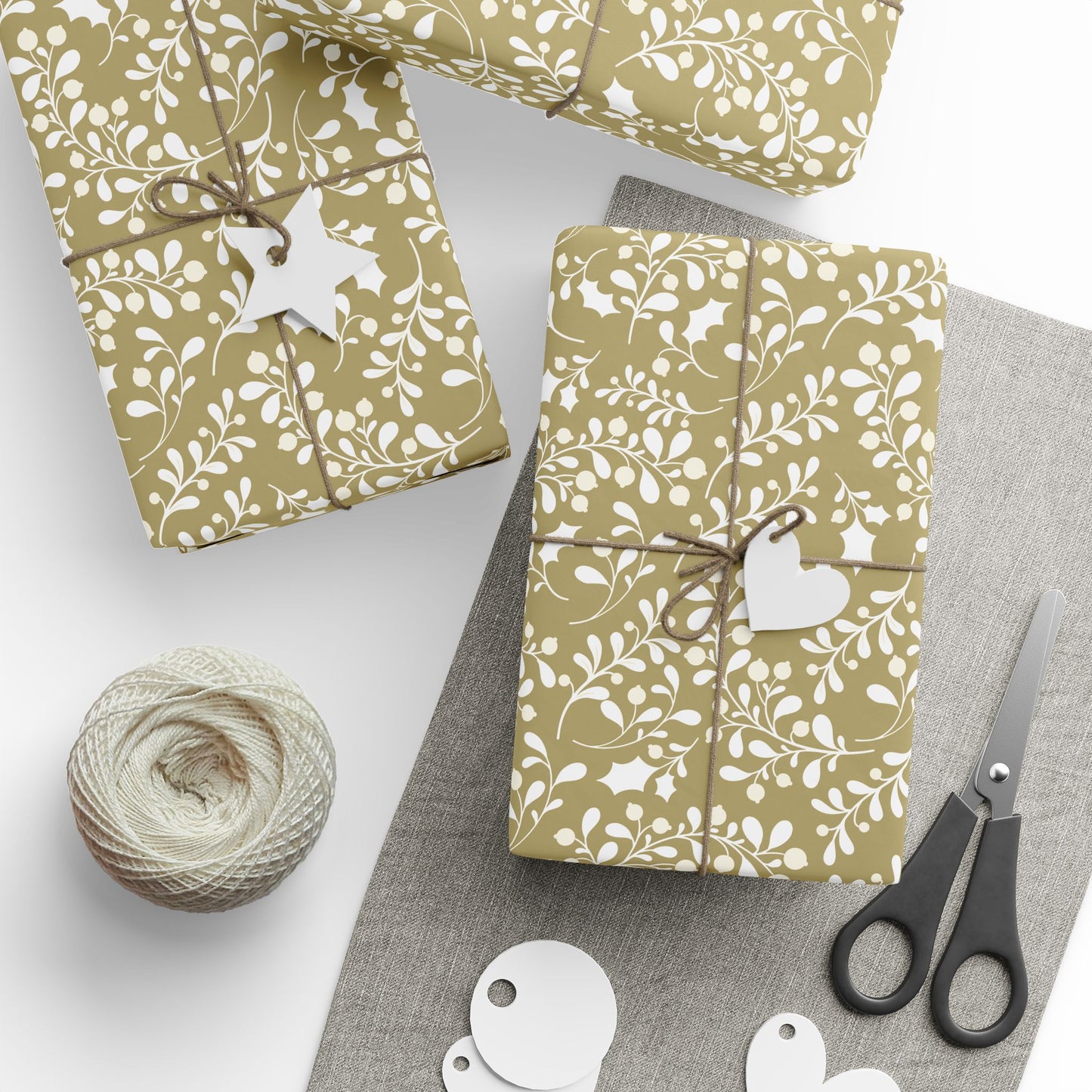 Gift Wrap | Atlanta, Georgia | Holly