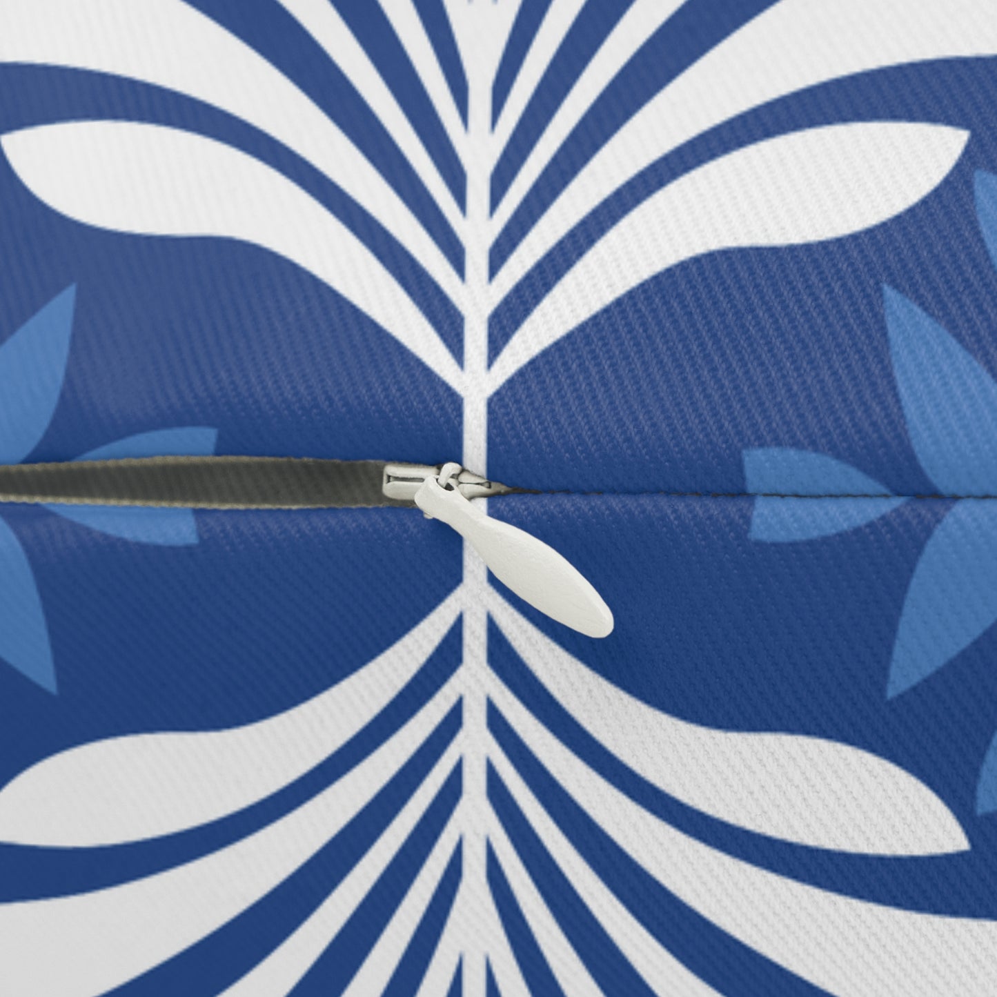 Pillow | Lexington, Kentucky | Deco