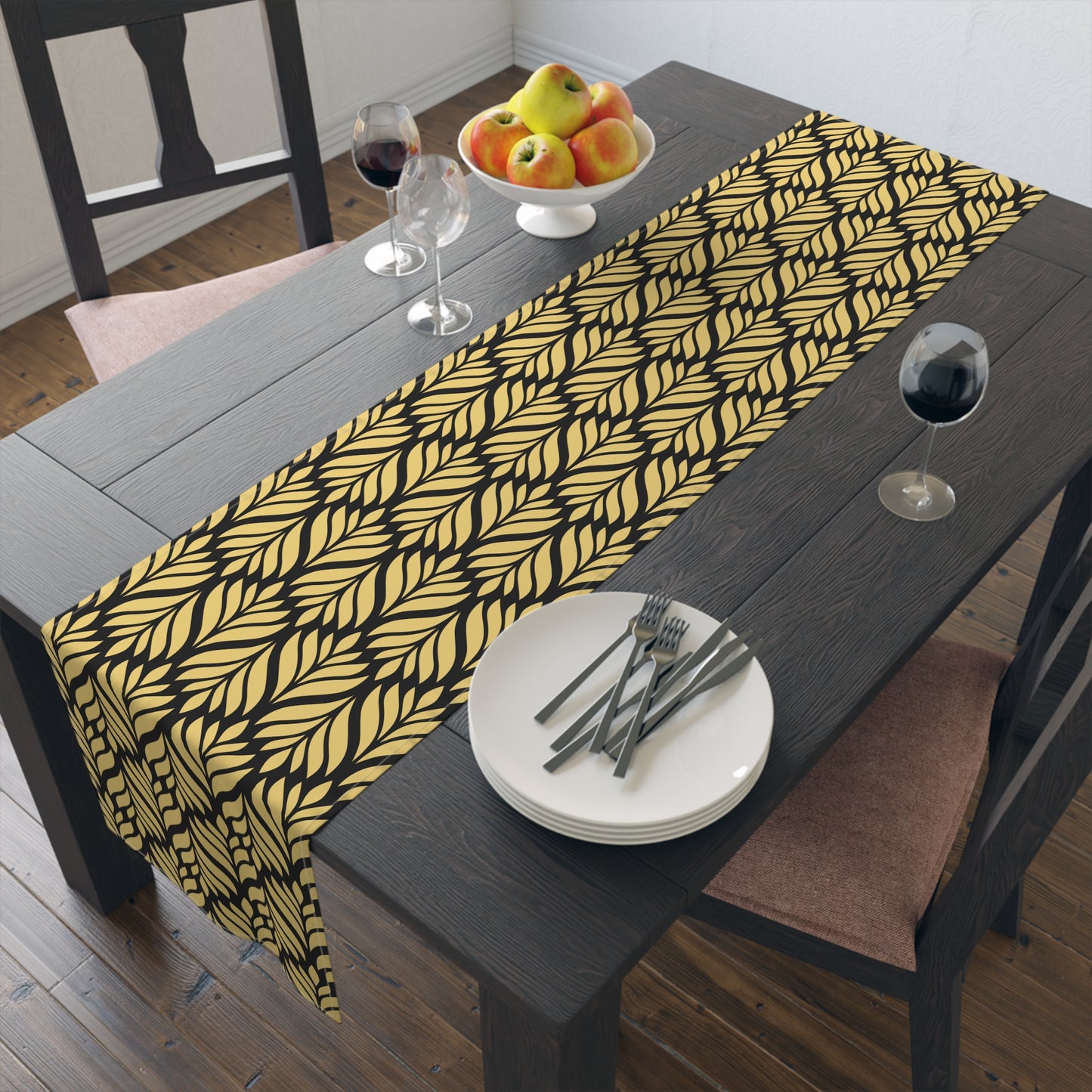 Table Runner | Kennesaw, Georgia | Palm