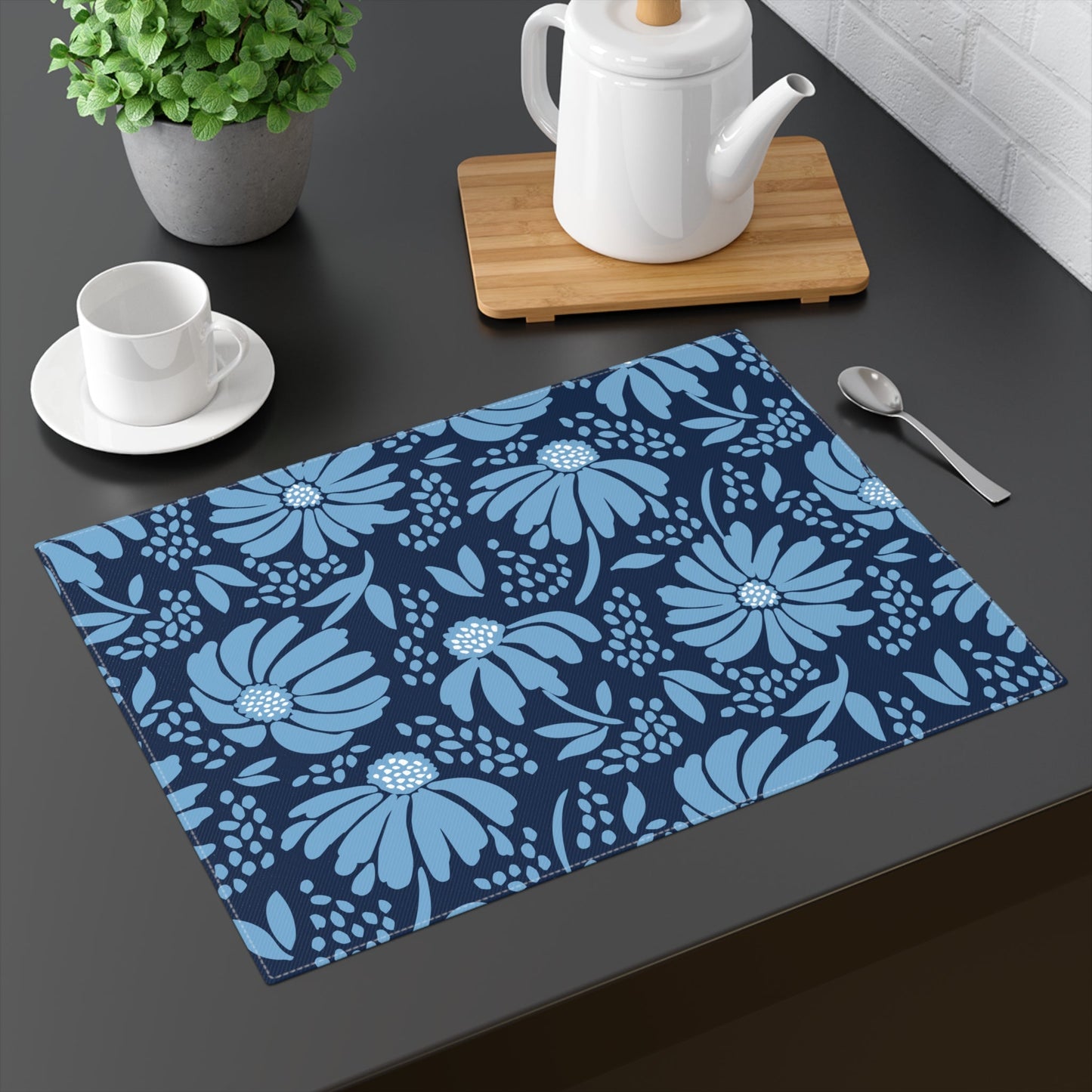 Placemat | Light Blue & White | Bellis