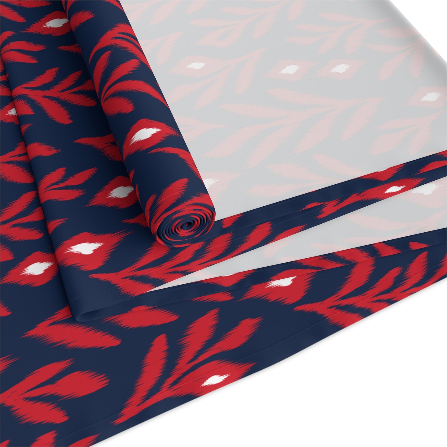 Table Runner | Oxford, Mississippi | Laurel