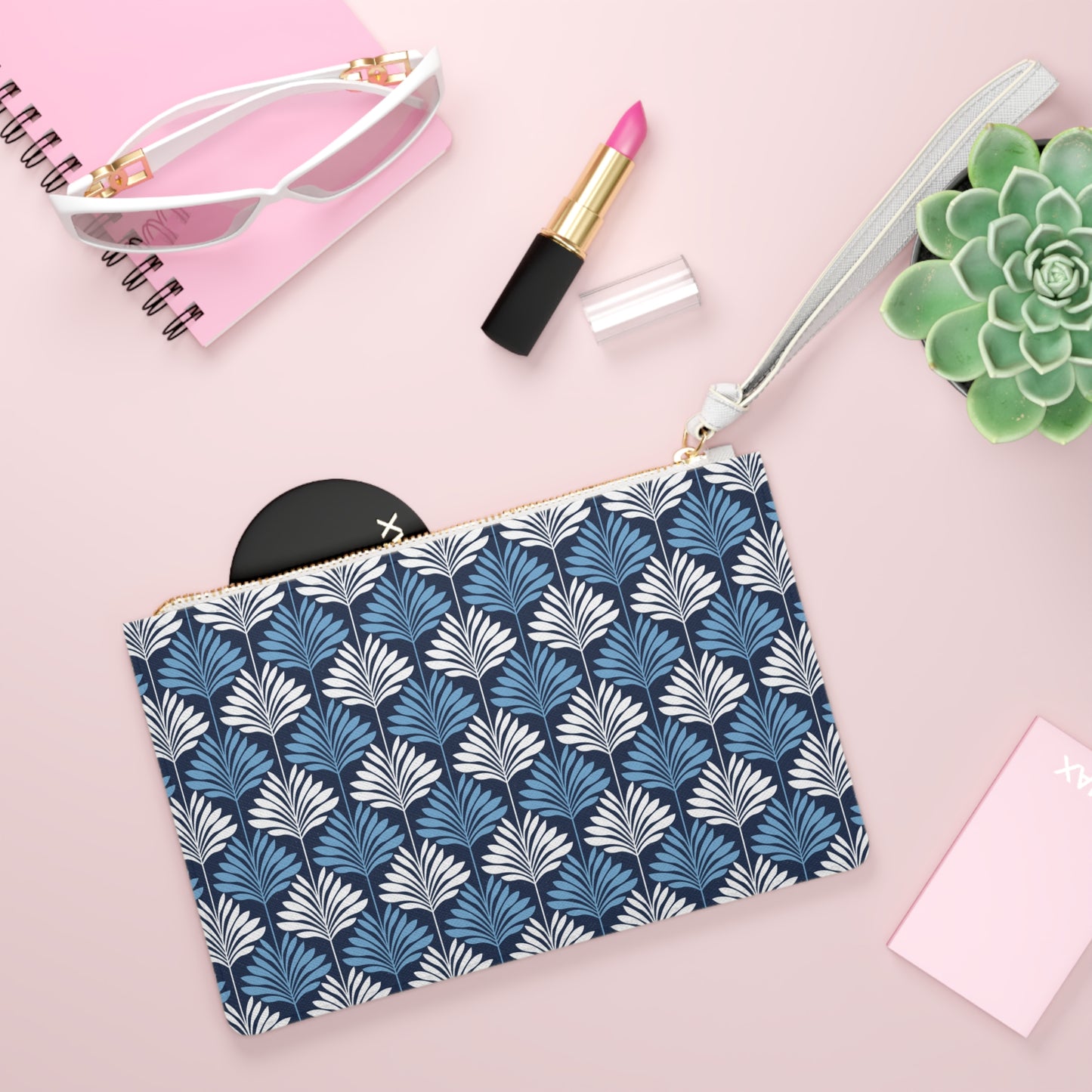 Clutch Bag | Chapel Hill, North Carolina | Deco