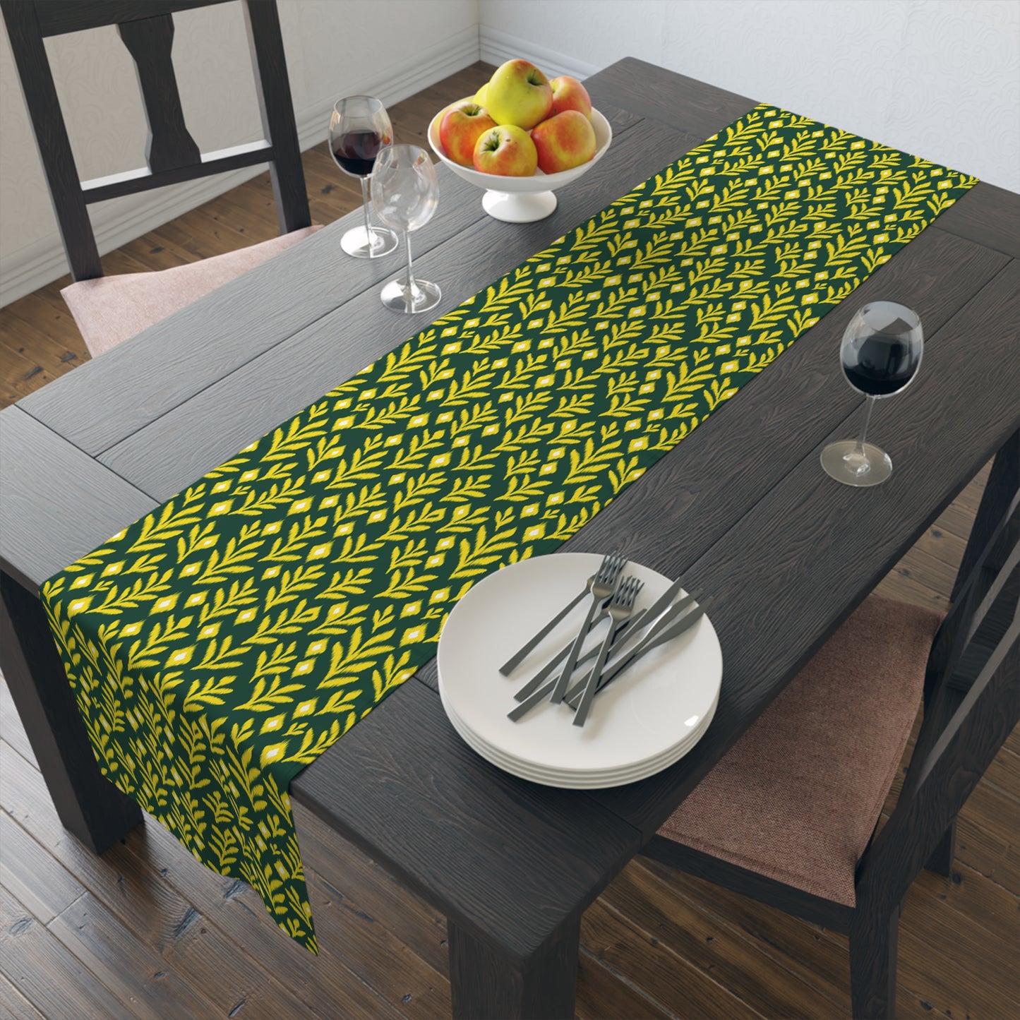Table Runner | Eugene, Oregon | Laurel