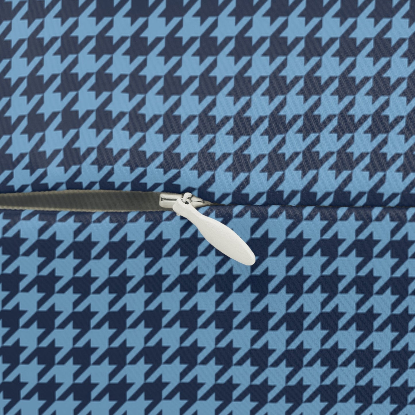 Pillow | Light Blue & White | Houndstooth