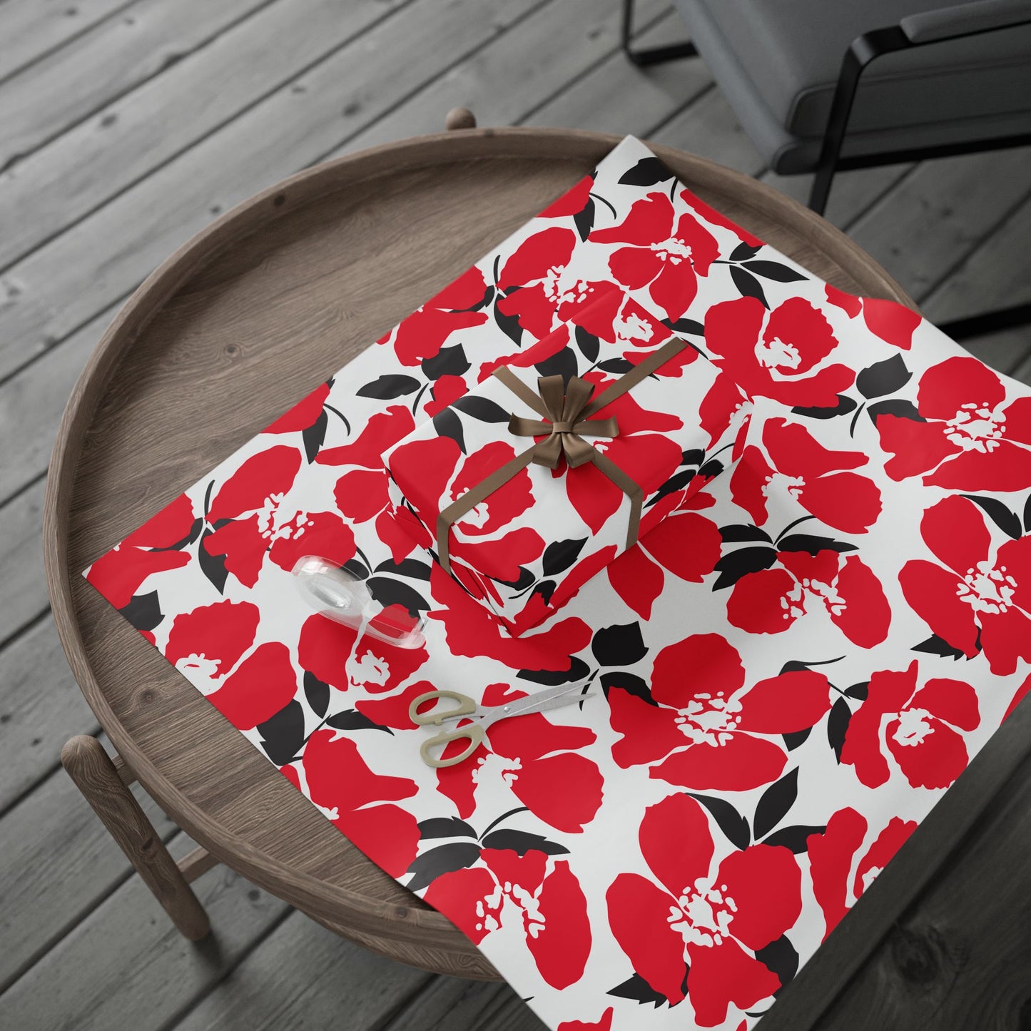 Gift Wrap | Raleigh, North Carolina | Poppy