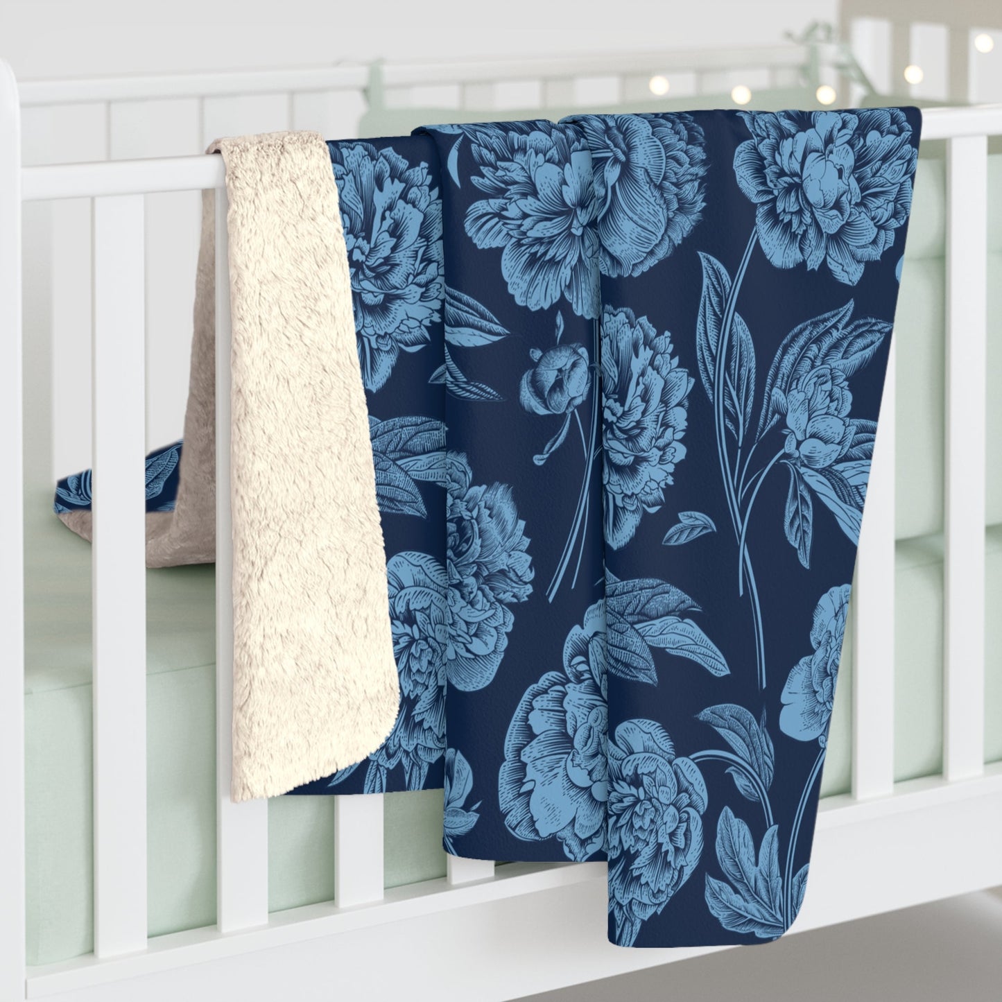 Sherpa Blanket | Light Blue & White | Peony