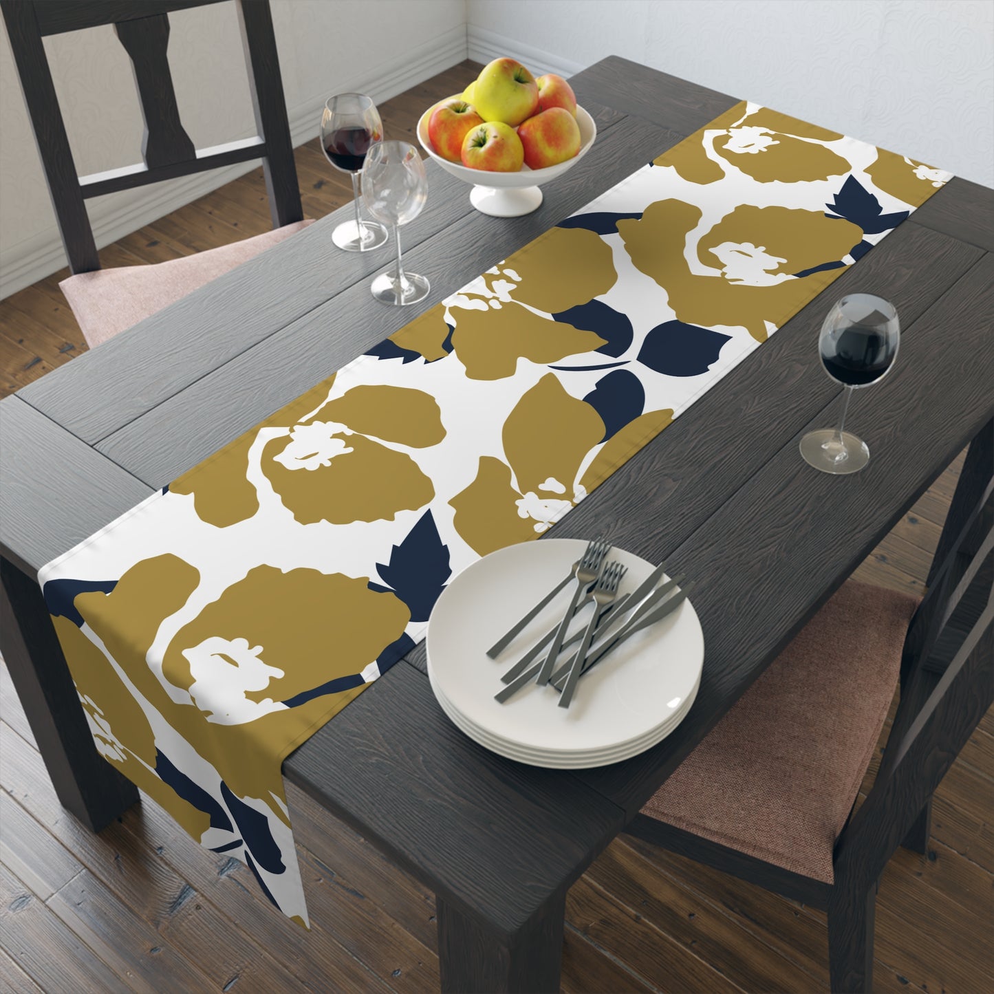 Table Runner | Notre Dame, Indiana | Poppy